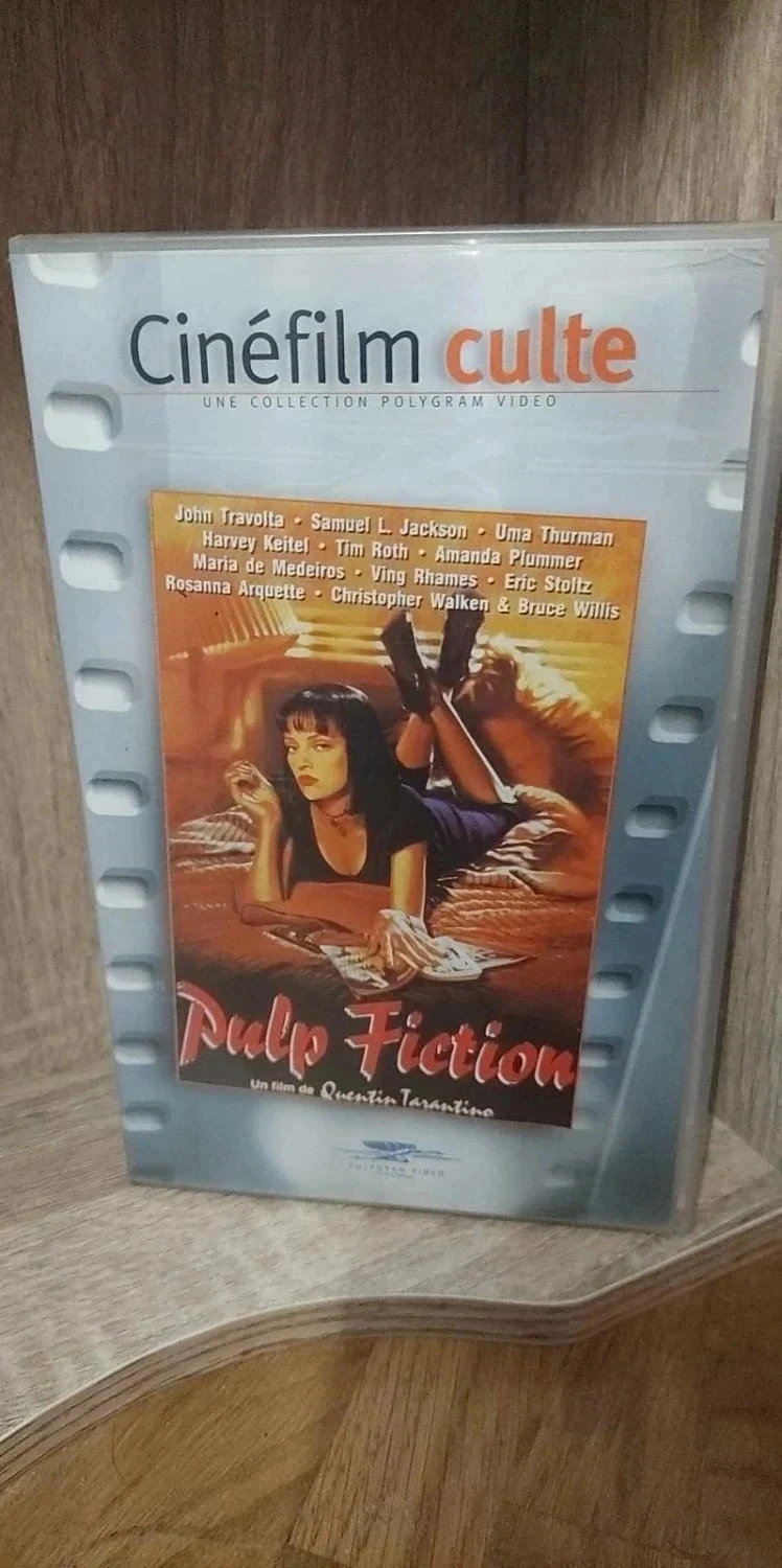 Cassette VHS pulp fiction